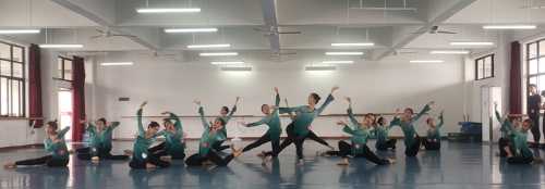 舞蹈教研室考试1.jpg